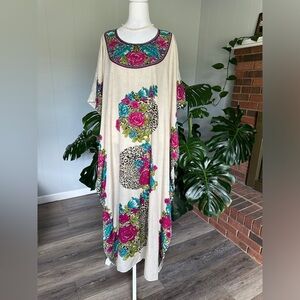 🛍️goood Times  One Size creamy color with multi color beautiful floral print
